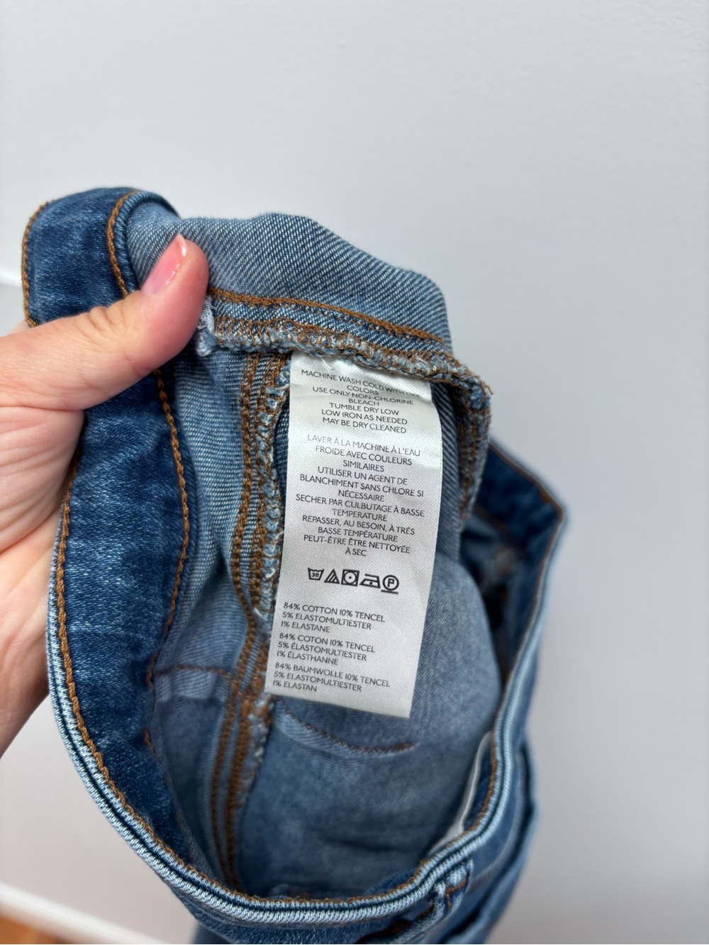Pilcro High Rise Wide Leg Medium Wash Blue Jeans 30 - Picture 6 of 6